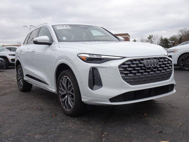 used 2025 Audi Q5 car, priced at $51,900