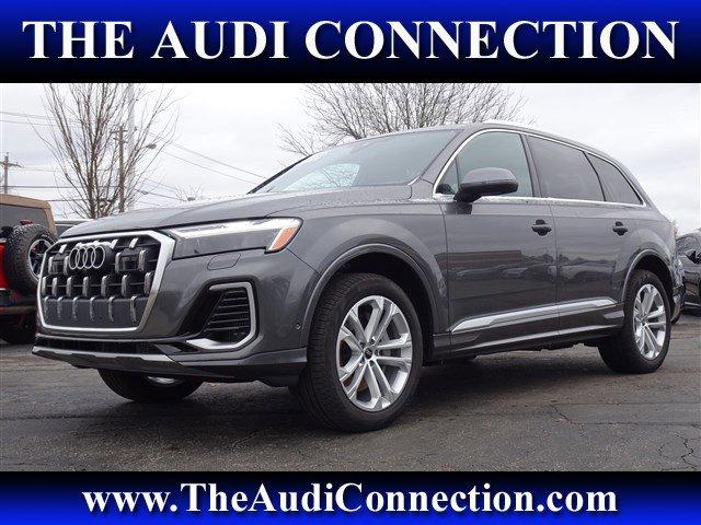 used 2025 Audi Q7 car, priced at $52,900