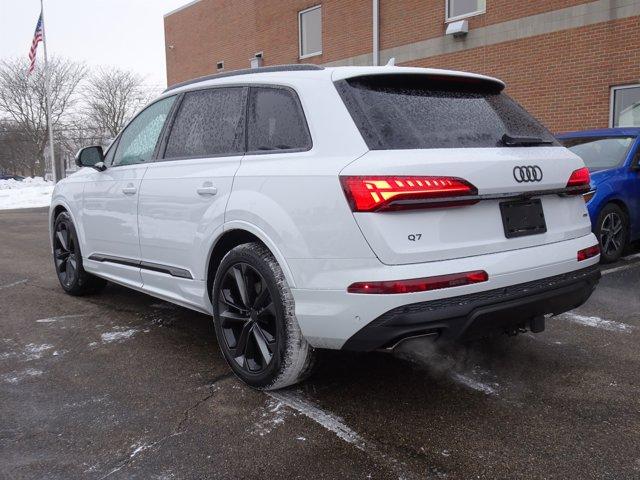 new 2026 Audi Q7 car, priced at $77,745