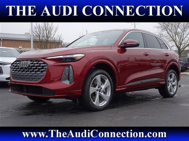 new 2025 Audi Q5 car, priced at $61,185