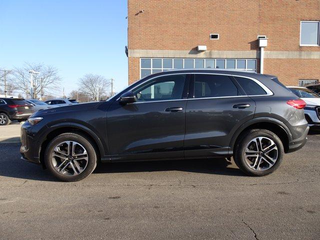 used 2025 Audi Q5 car, priced at $50,900