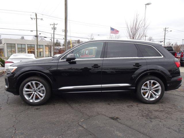 used 2025 Audi Q7 car, priced at $52,900