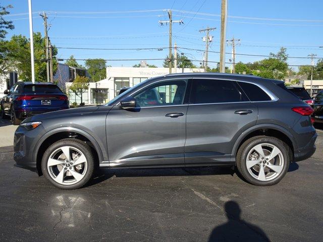 new 2025 Audi Q5 car, priced at $61,390