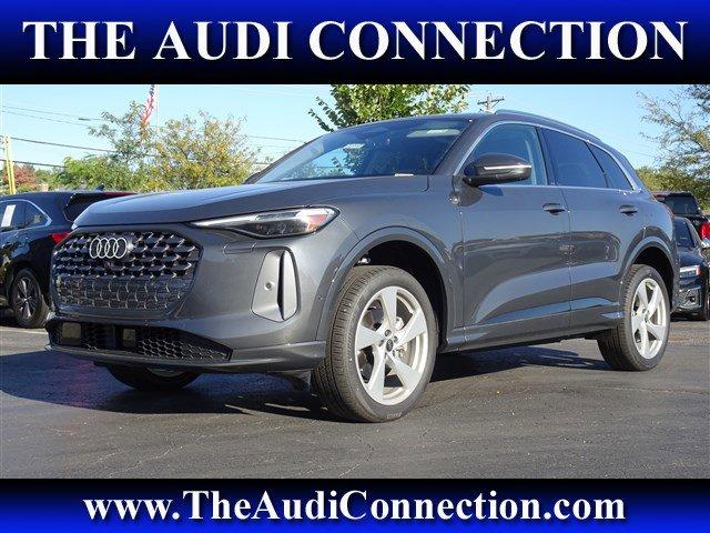 new 2025 Audi Q5 car, priced at $61,390