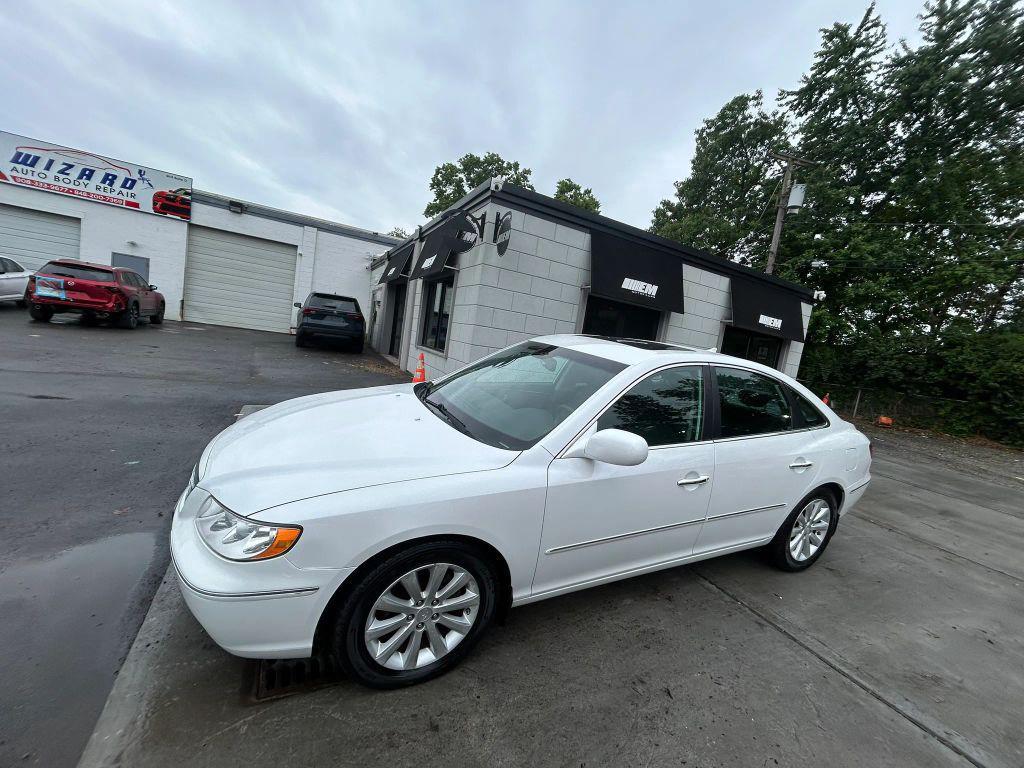 used 2009 Hyundai Azera car, priced at $7,495