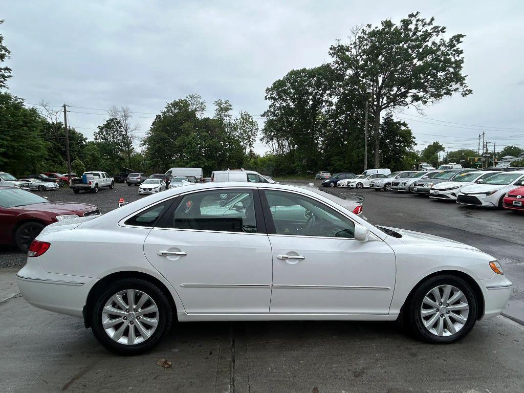 used 2009 Hyundai Azera car, priced at $7,495