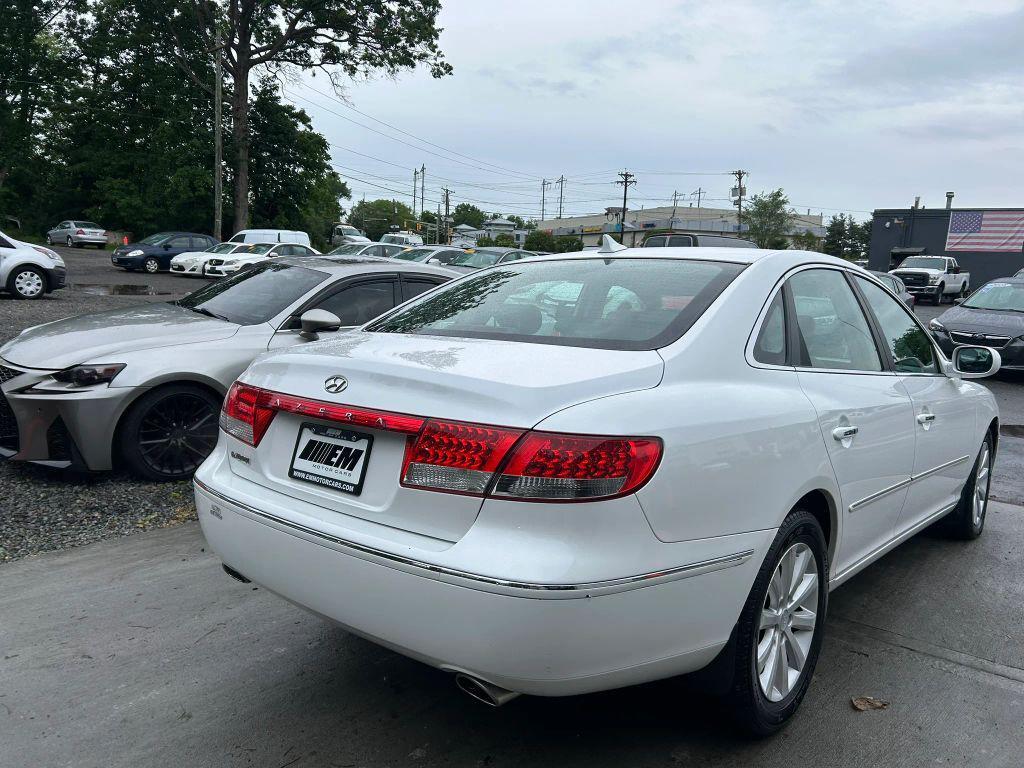 used 2009 Hyundai Azera car, priced at $7,495