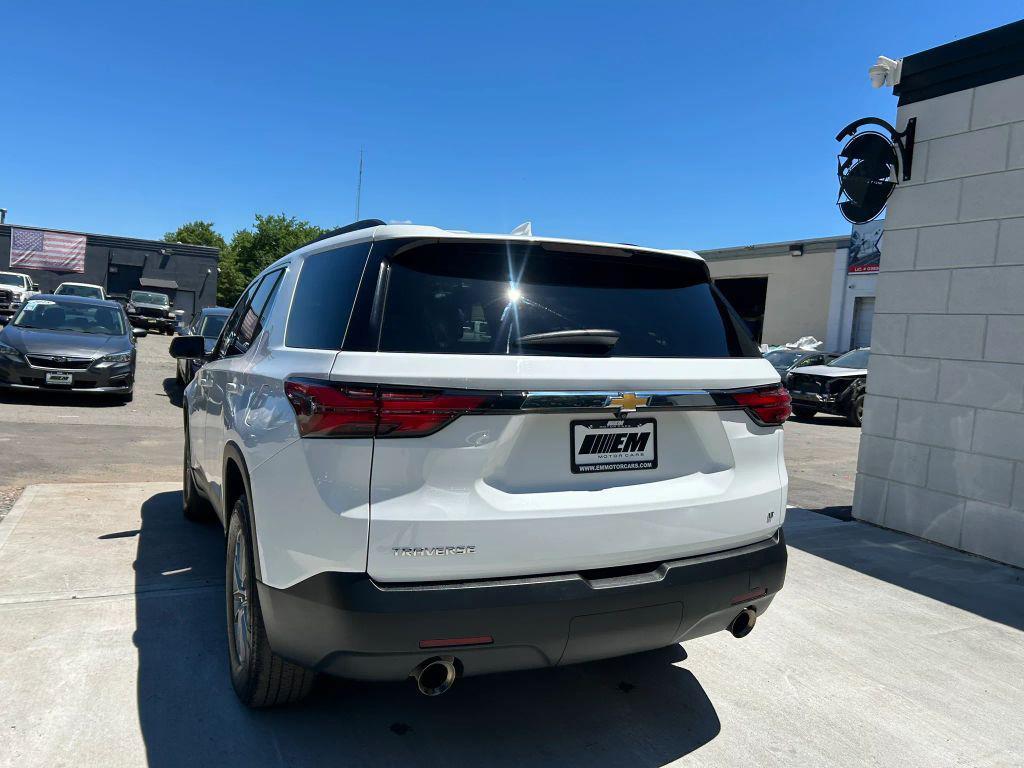 used 2023 Chevrolet Traverse car, priced at $22,495