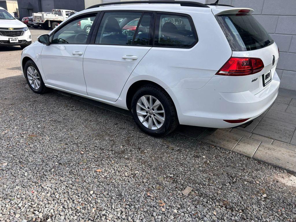 used 2016 Volkswagen Golf SportWagen car, priced at $8,495