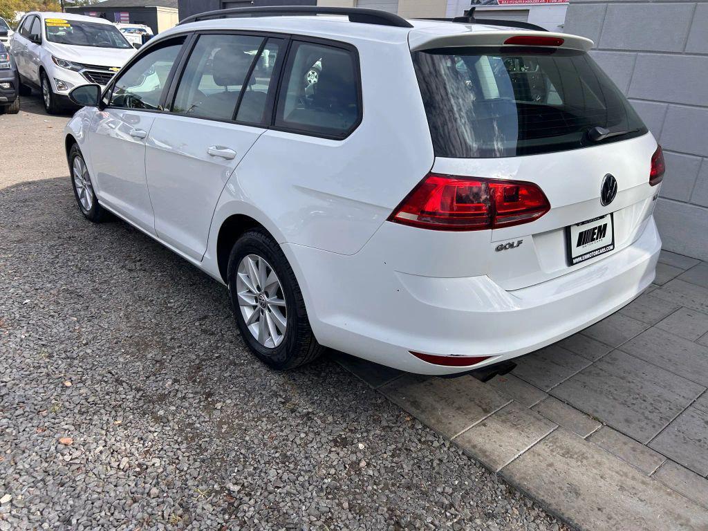 used 2016 Volkswagen Golf SportWagen car, priced at $8,495
