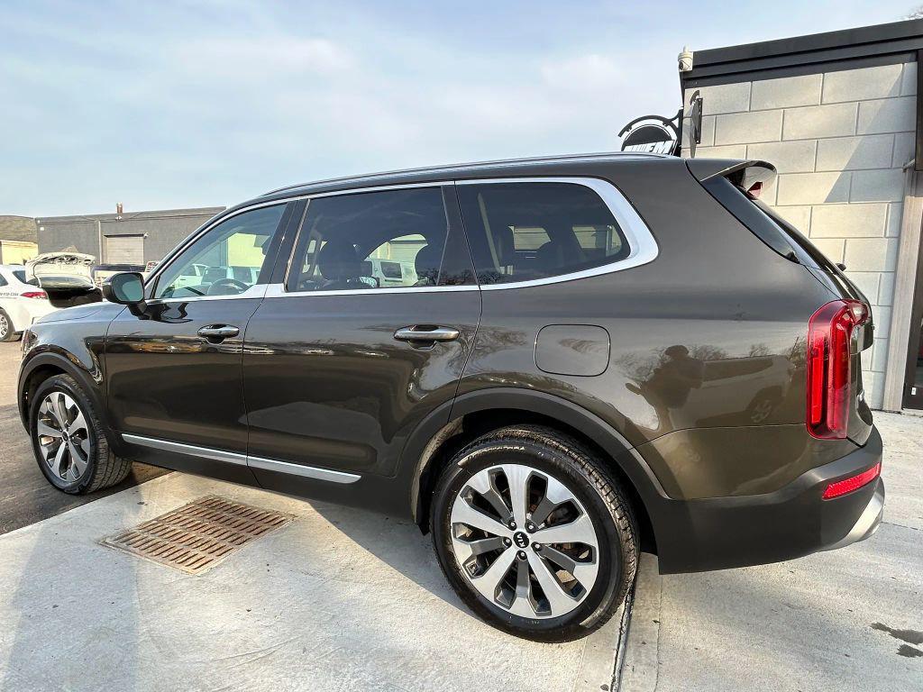 used 2021 Kia Telluride car, priced at $16,395