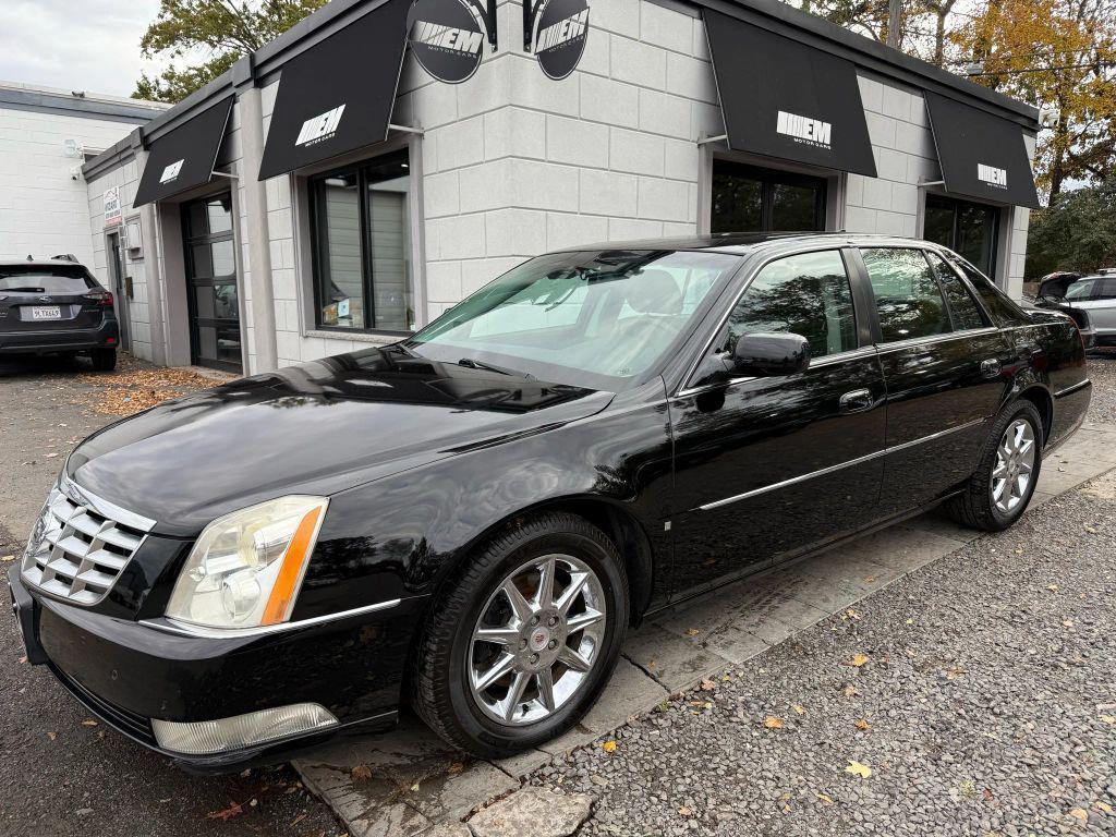 used 2009 Cadillac DTS car, priced at $7,295