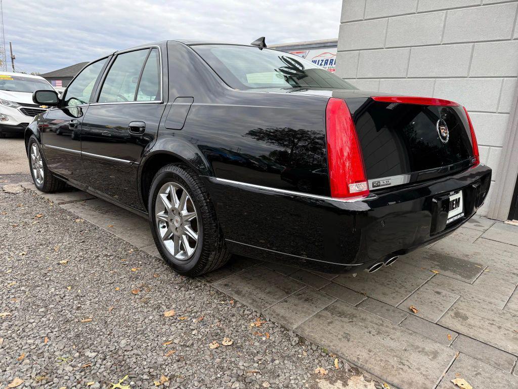 used 2009 Cadillac DTS car, priced at $7,295