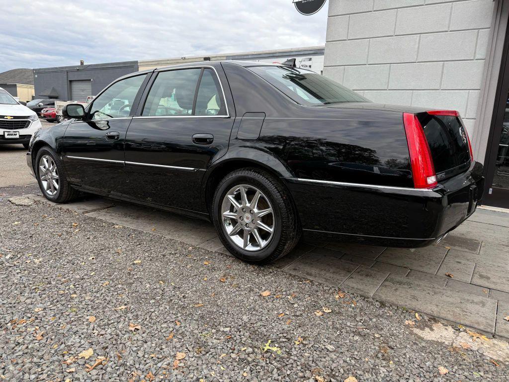 used 2009 Cadillac DTS car, priced at $7,295