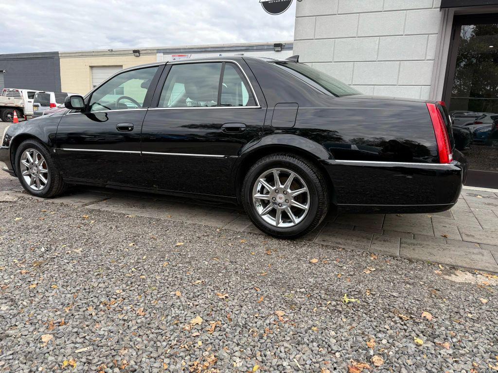 used 2009 Cadillac DTS car, priced at $7,295