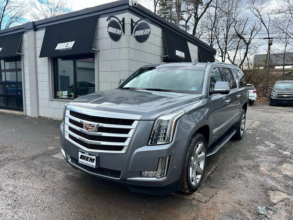 used 2019 Cadillac Escalade ESV car, priced at $21,995