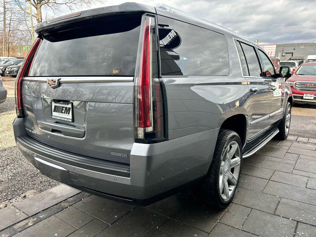used 2019 Cadillac Escalade ESV car, priced at $21,995