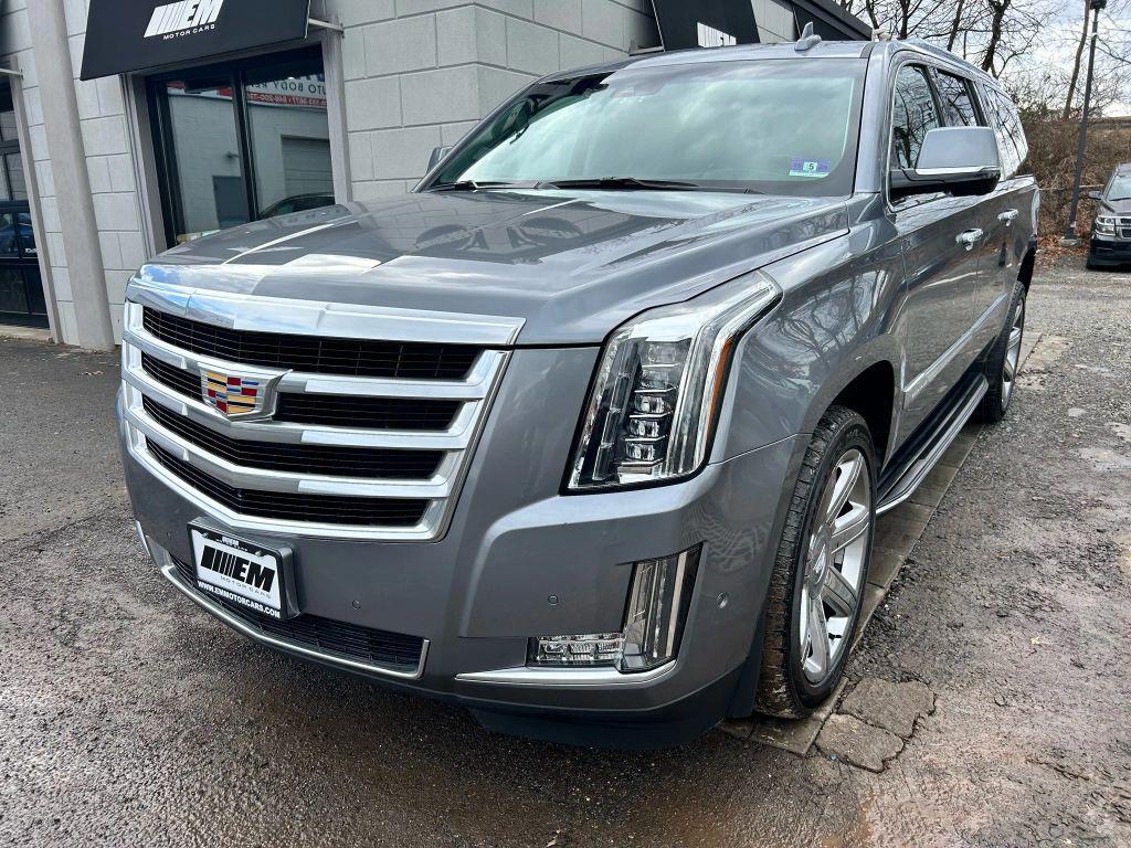 used 2019 Cadillac Escalade ESV car, priced at $21,995
