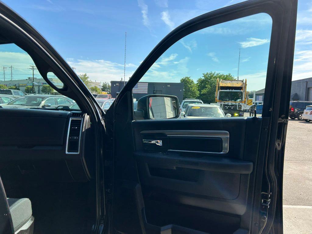 used 2022 Ram 1500 Classic car, priced at $22,295