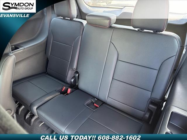 new 2026 Chevrolet Traverse car, priced at $52,642