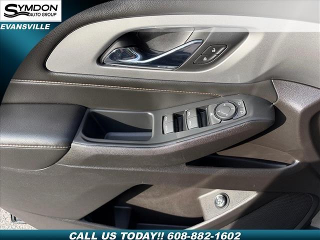used 2018 Chevrolet Traverse car, priced at $18,072