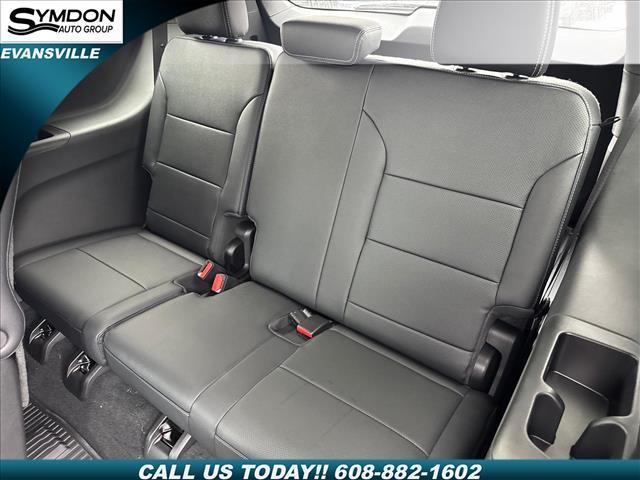 new 2026 Chevrolet Traverse car, priced at $49,625