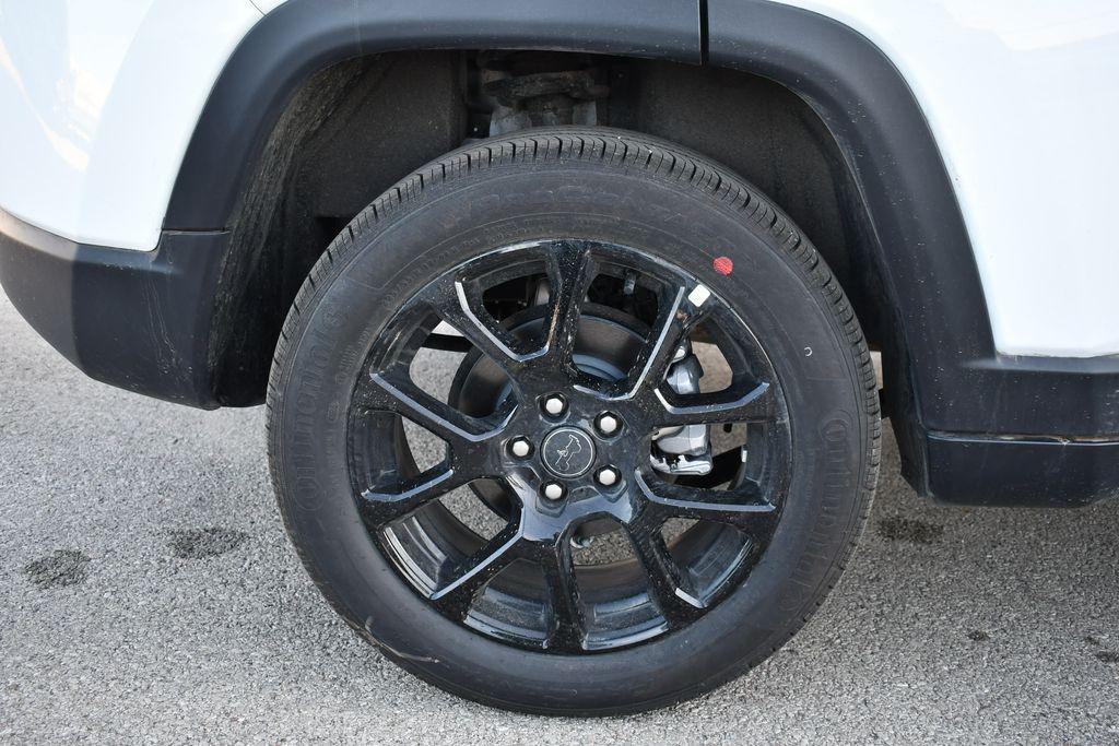 new 2026 Jeep Compass car, priced at $28,282