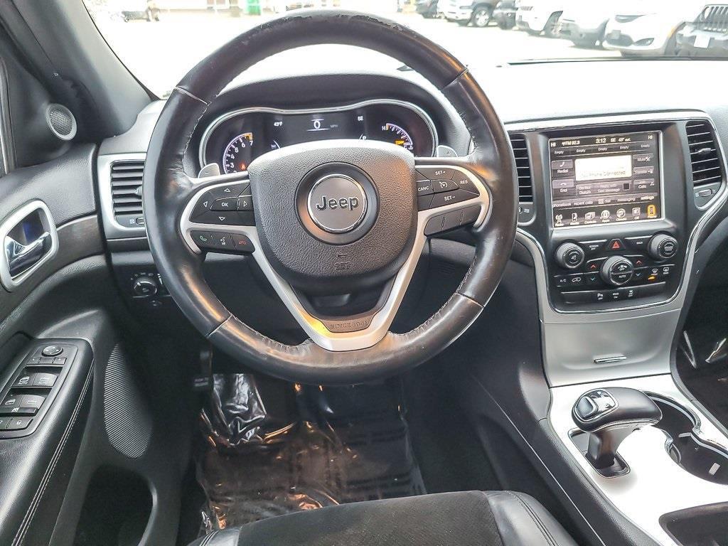 used 2015 Jeep Grand Cherokee car, priced at $11,822