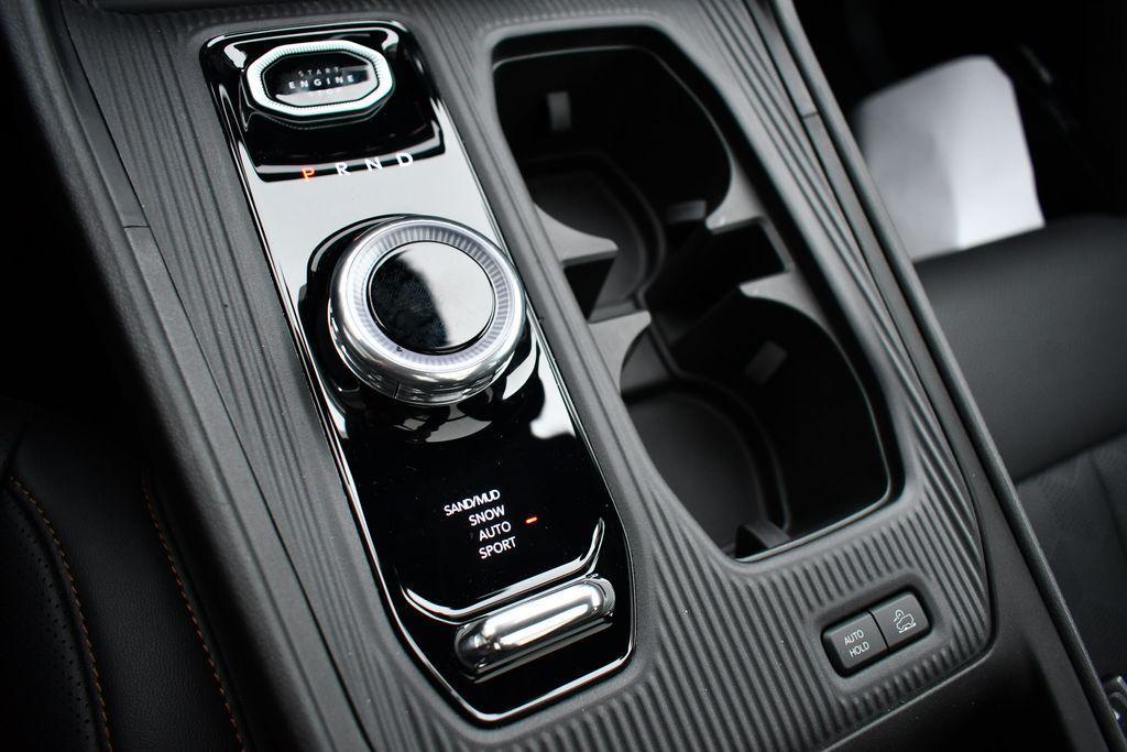 new 2026 Jeep Cherokee car, priced at $44,990