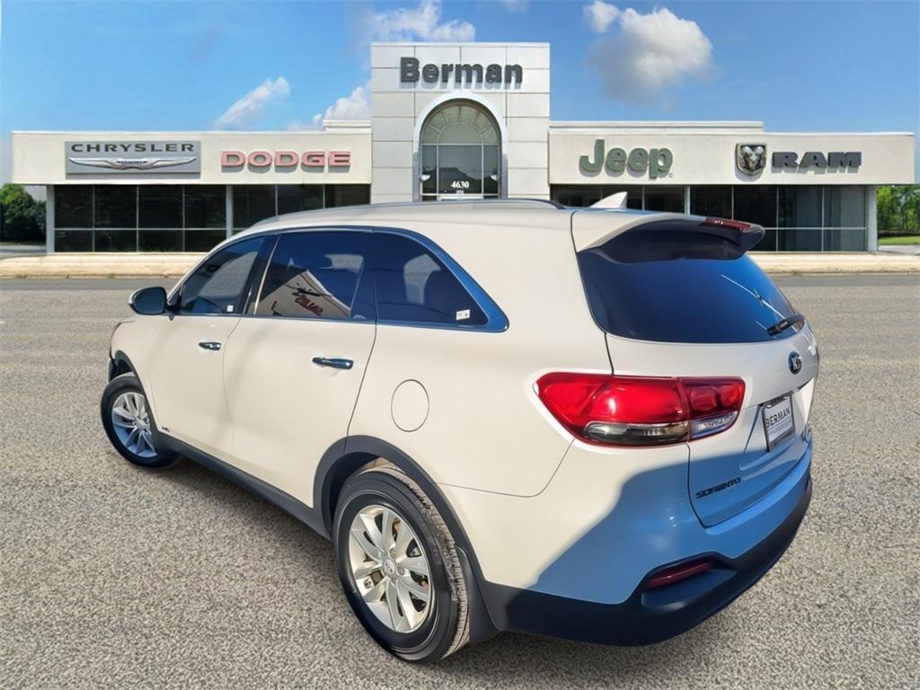 used 2018 Kia Sorento car, priced at $8,863
