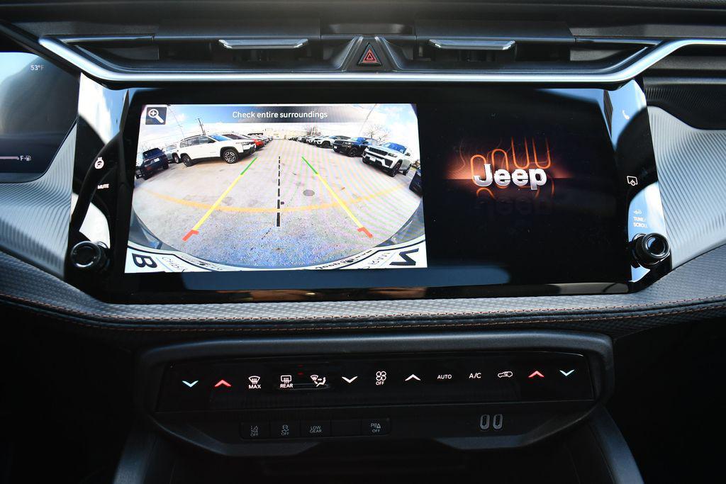 new 2026 Jeep Cherokee car, priced at $44,180