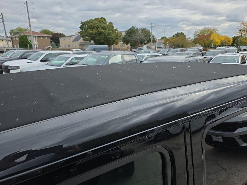 new 2025 Jeep Wrangler car, priced at $53,571