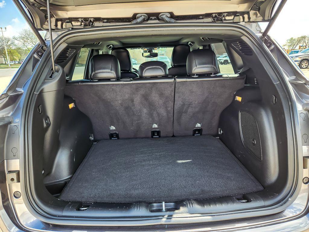 used 2023 Jeep Compass car, priced at $23,991