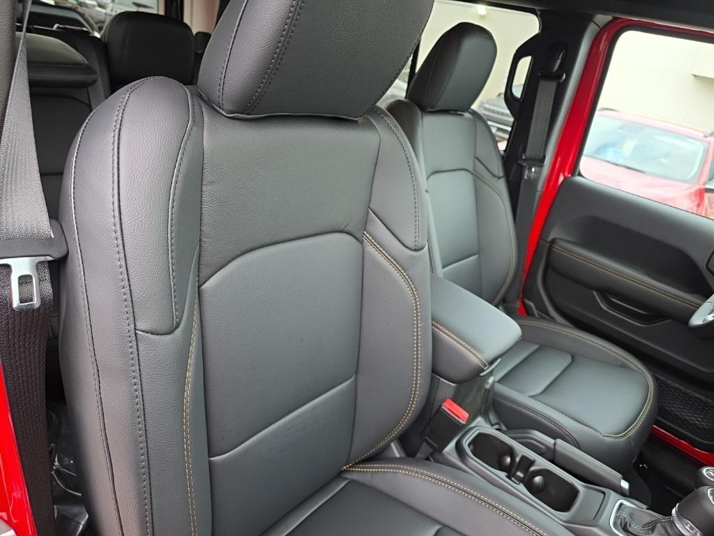 new 2026 Jeep Wrangler car, priced at $54,988