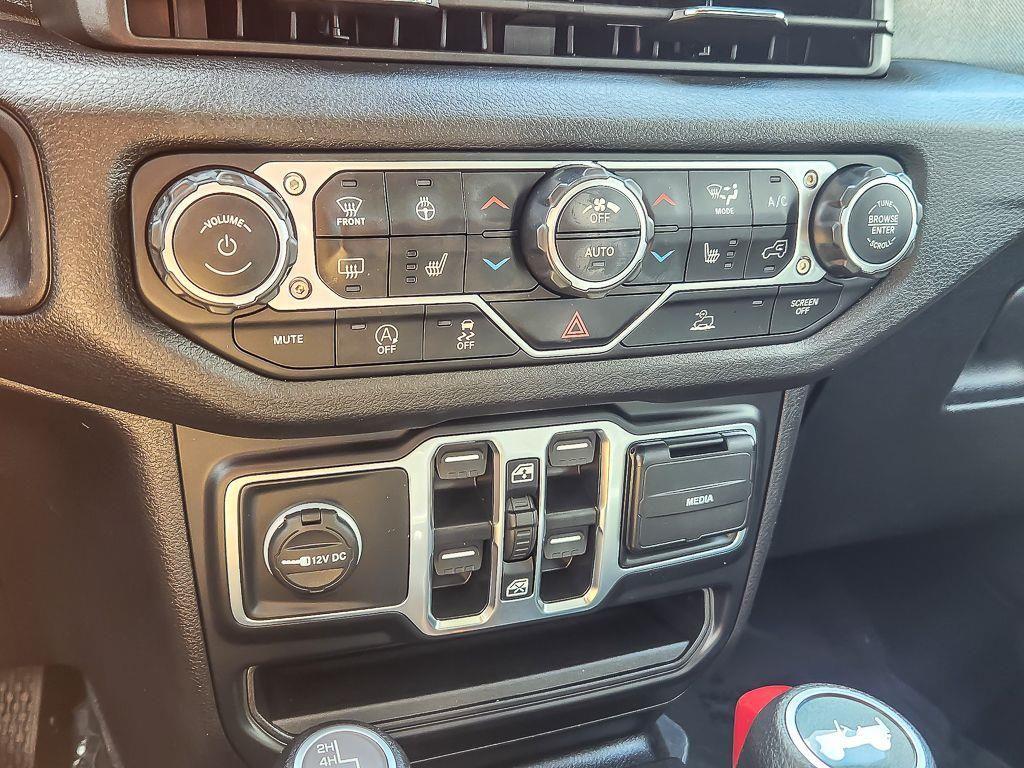 used 2024 Jeep Wrangler car, priced at $35,419