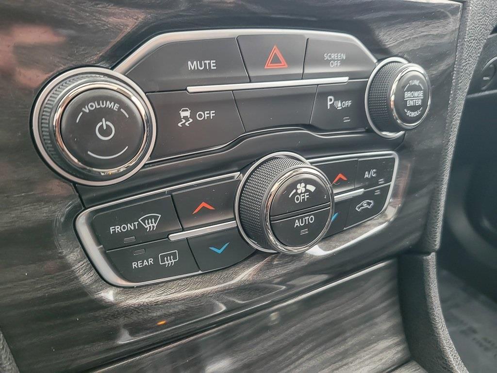 used 2022 Chrysler 300 car, priced at $25,427