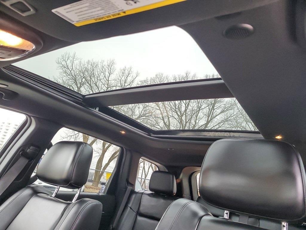 used 2022 Jeep Grand Cherokee car, priced at $22,998