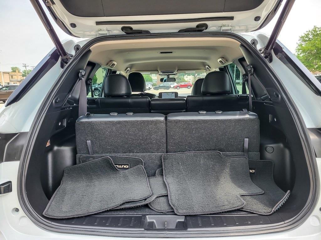 used 2023 Mitsubishi Outlander car, priced at $20,996