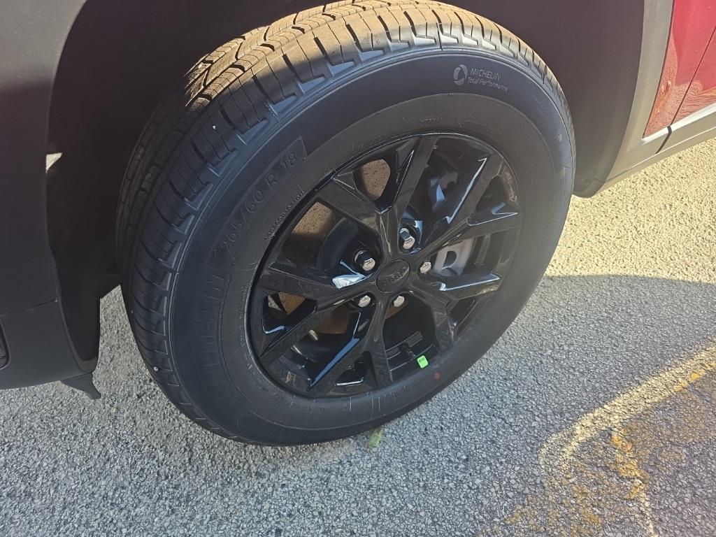 new 2025 Jeep Grand Cherokee L car, priced at $43,852