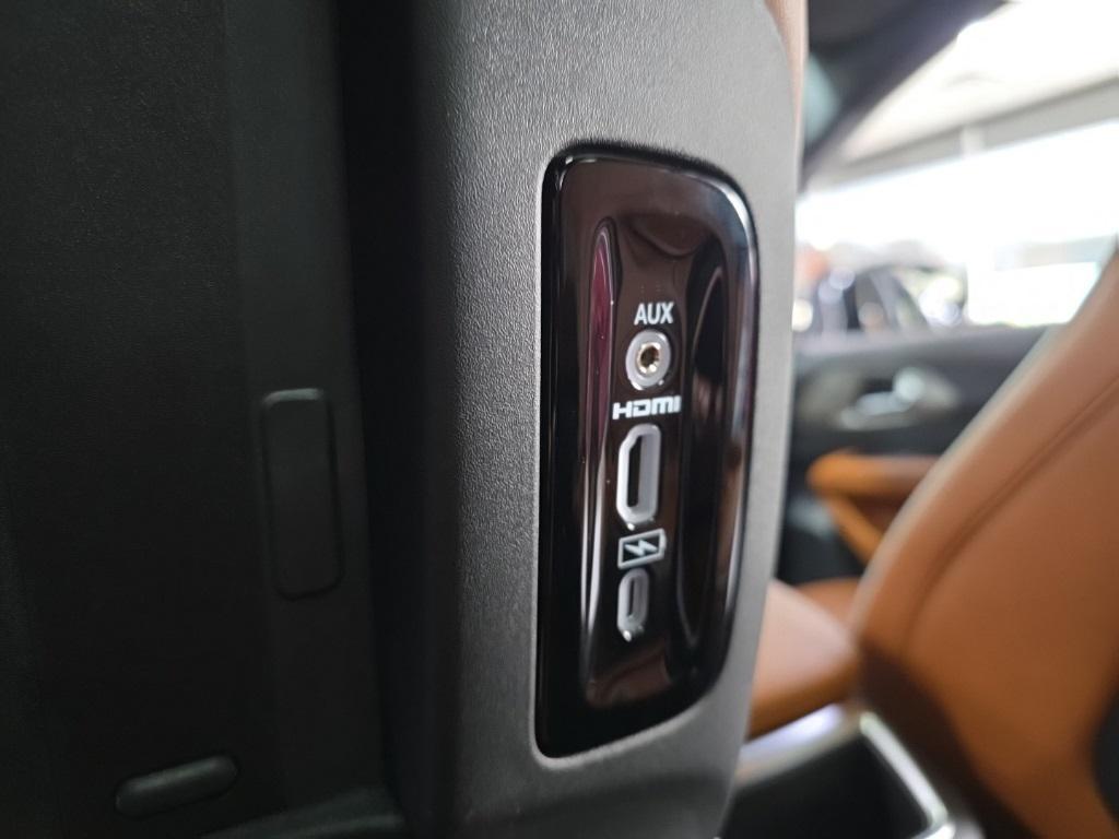 new 2026 Chrysler Pacifica car, priced at $56,972