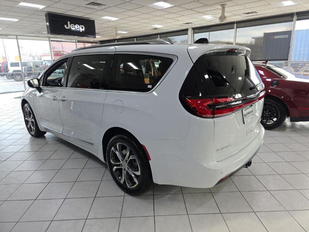 new 2026 Chrysler Pacifica car, priced at $52,472