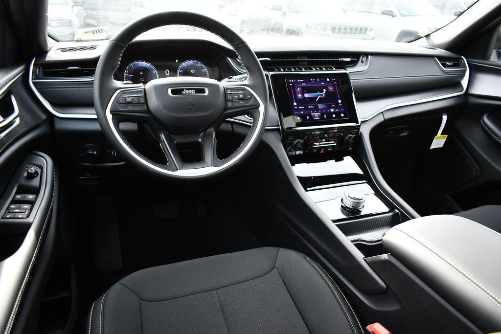 new 2026 Jeep Grand Cherokee L car, priced at $38,639