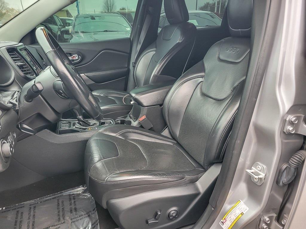 used 2019 Jeep Cherokee car, priced at $14,997