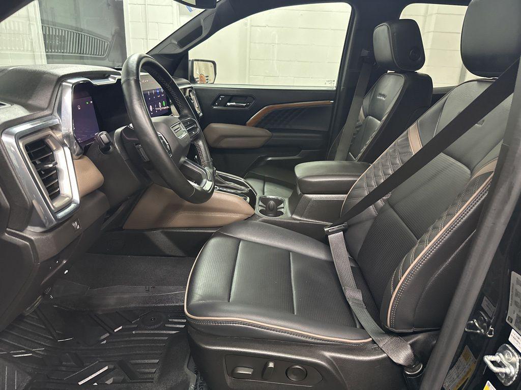 used 2024 GMC Canyon car, priced at $37,295