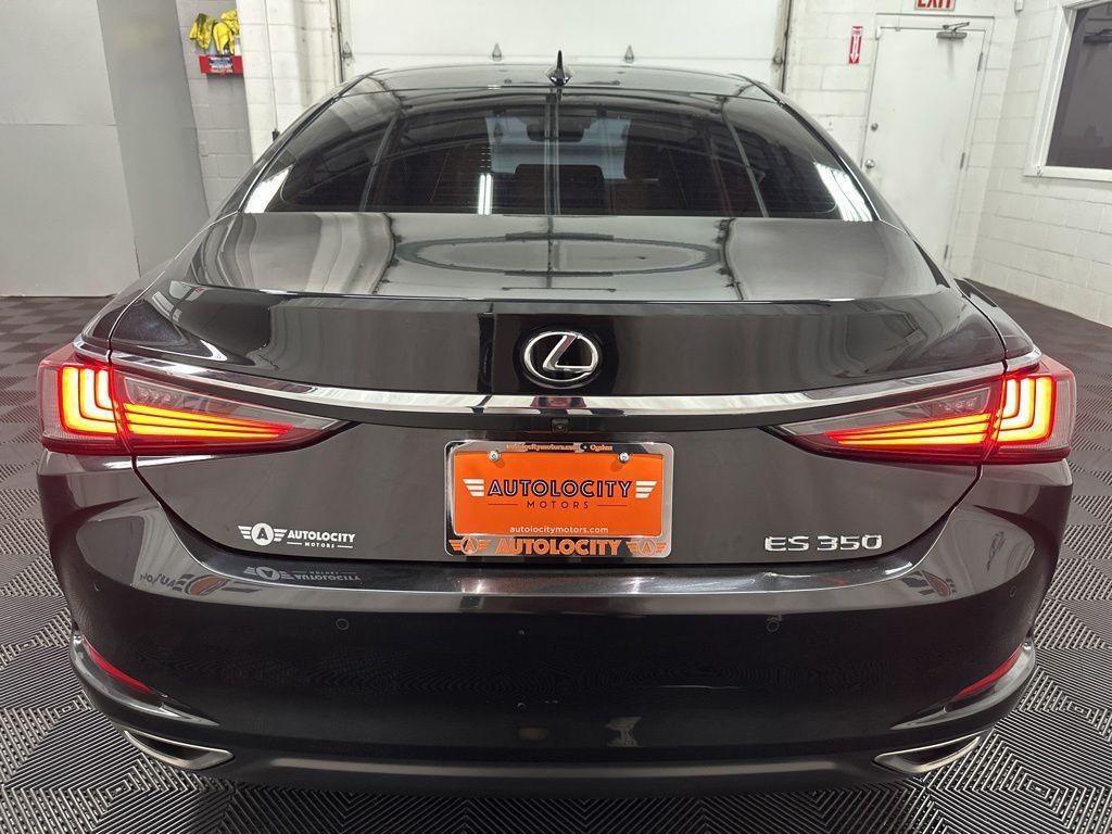 used 2020 Lexus ES 350 car, priced at $29,000