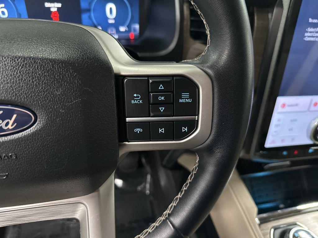 used 2024 Ford Expedition car, priced at $45,495