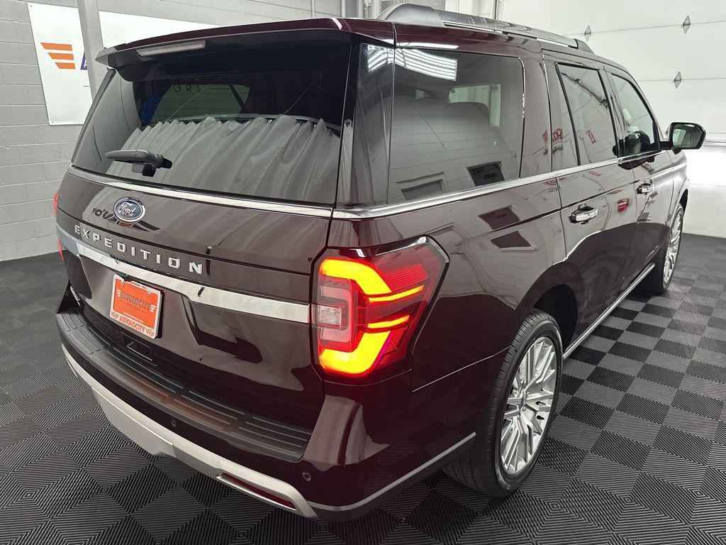 used 2024 Ford Expedition car, priced at $45,495