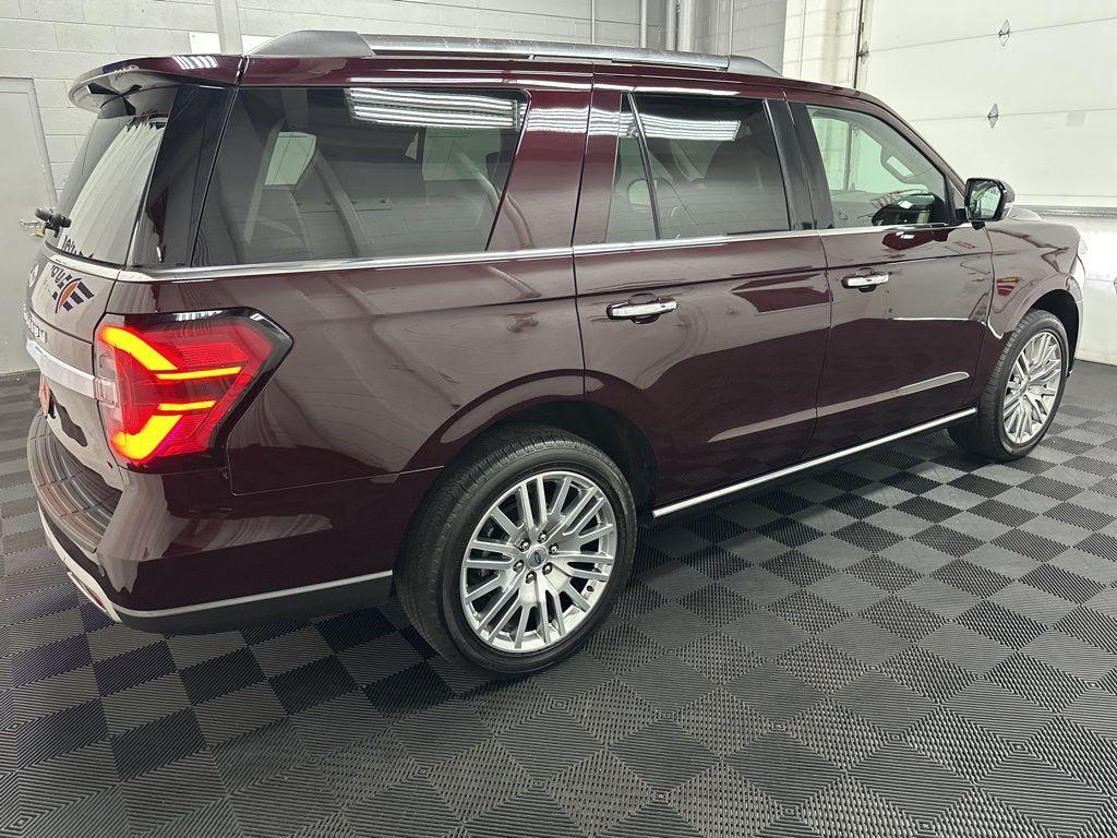 used 2024 Ford Expedition car, priced at $45,495