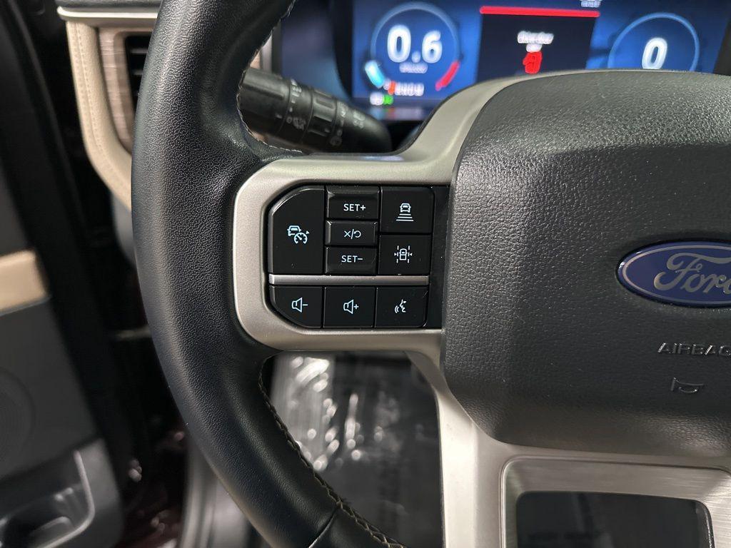 used 2024 Ford Expedition car, priced at $45,495