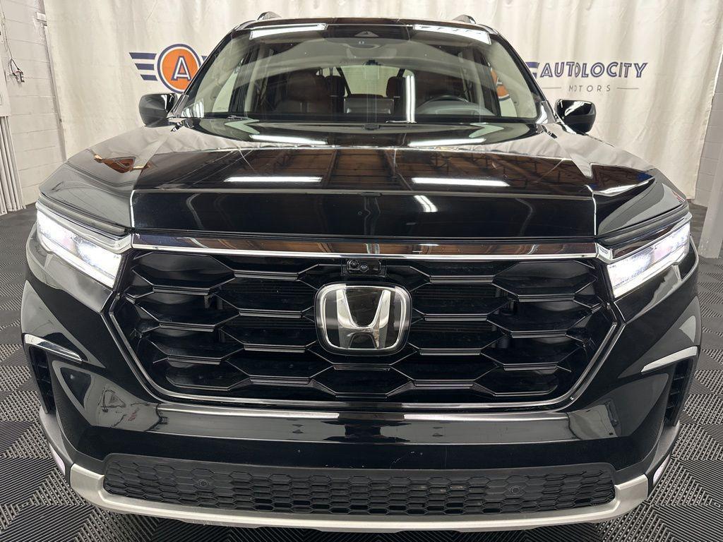 used 2024 Honda Pilot car, priced at $34,995